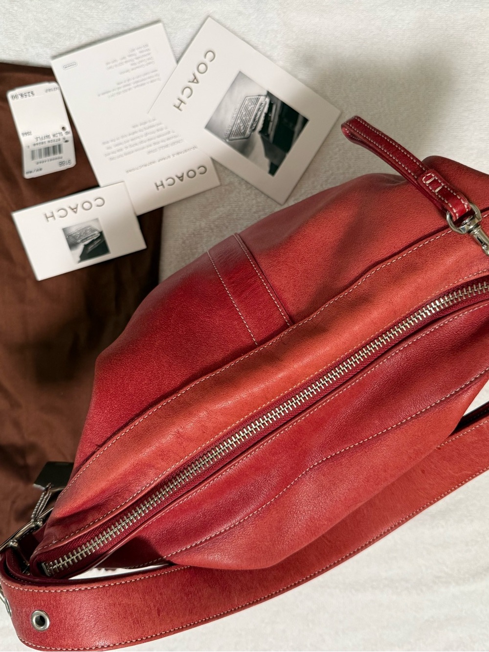 Vintage Coach Red Slim Duffle 9188. - Picture 5 of 10
